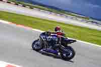 cadwell-no-limits-trackday;cadwell-park;cadwell-park-photographs;cadwell-trackday-photographs;enduro-digital-images;event-digital-images;eventdigitalimages;navarra;no-limits-trackdays;peter-wileman-photography;racing-digital-images;trackday-digital-images;trackday-photos